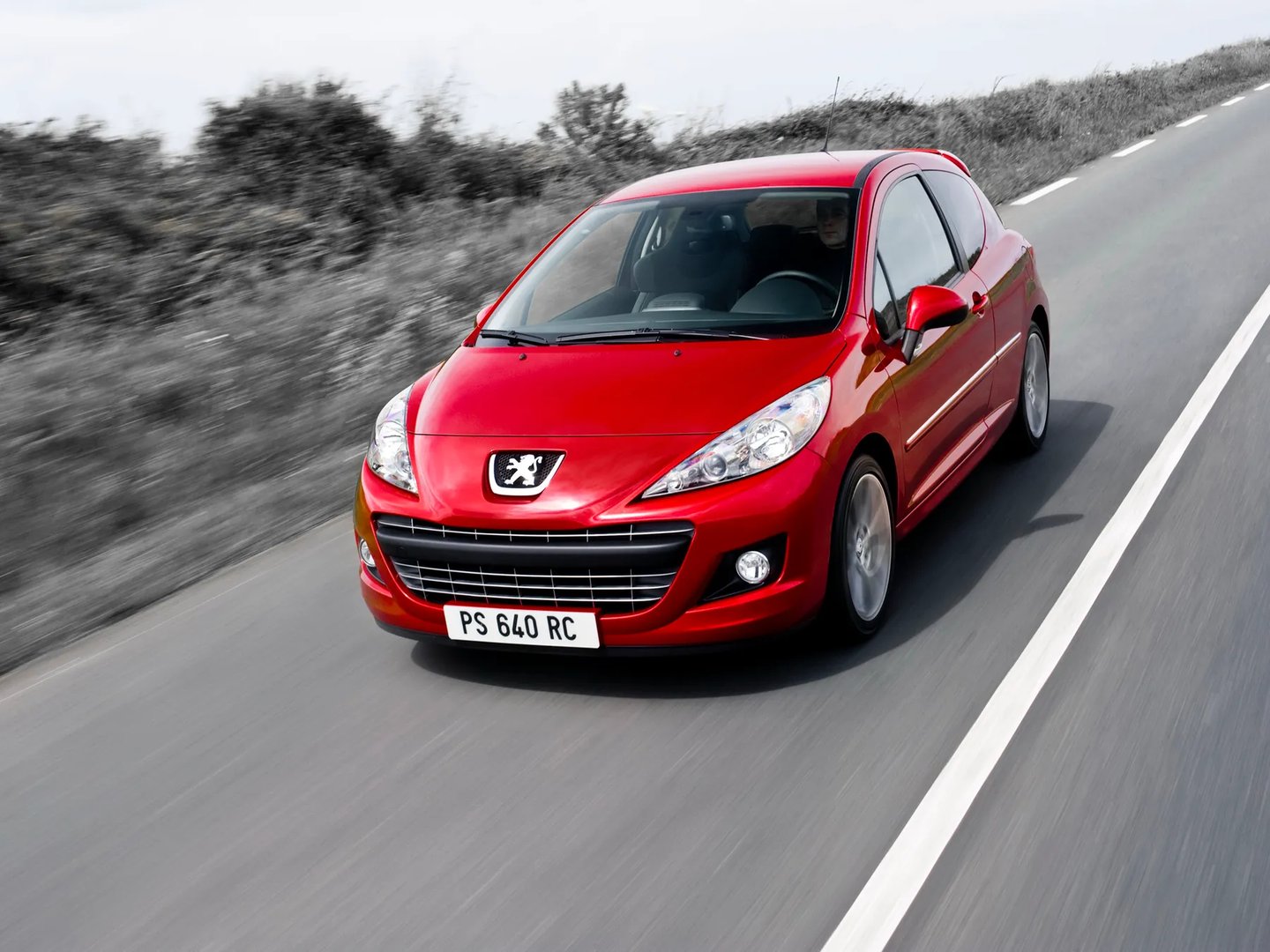 Peugeot_207_1_generation_restyling__Hatchback_3-door__5.jpg