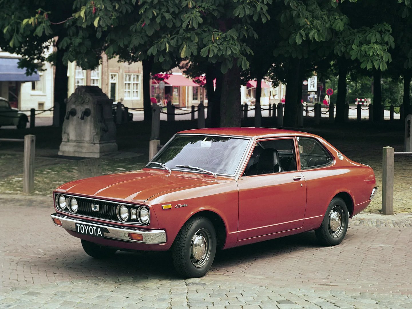Toyota_Carina_1_generation__Coupe__2.jpg