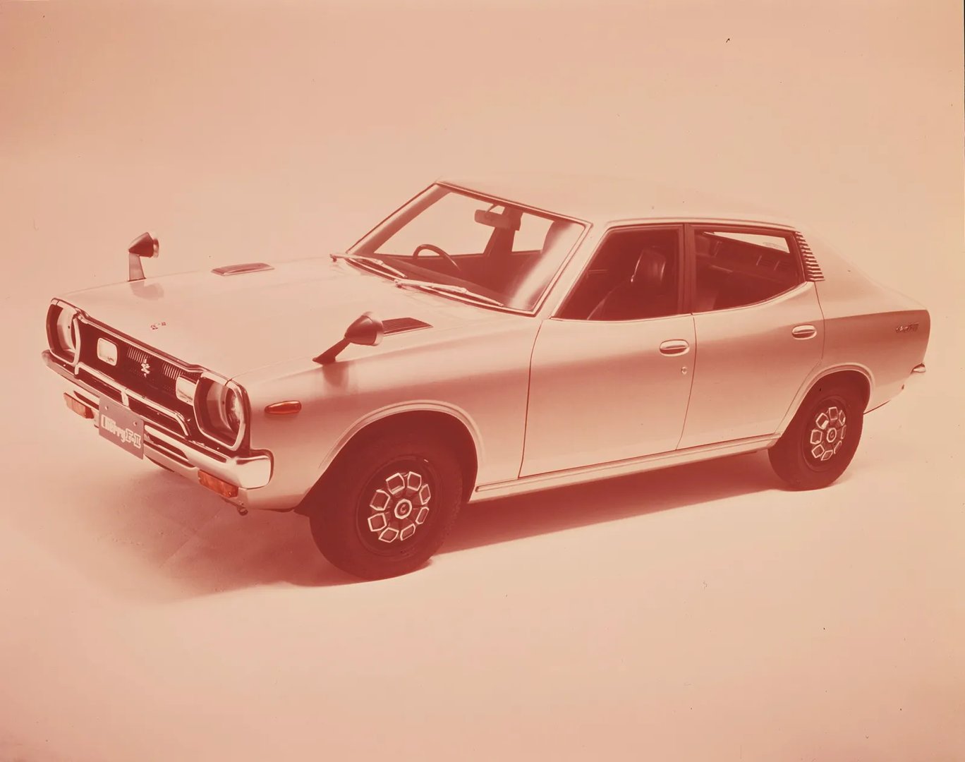 Nissan_Cherry_2_generation__Sedan__3.jpg