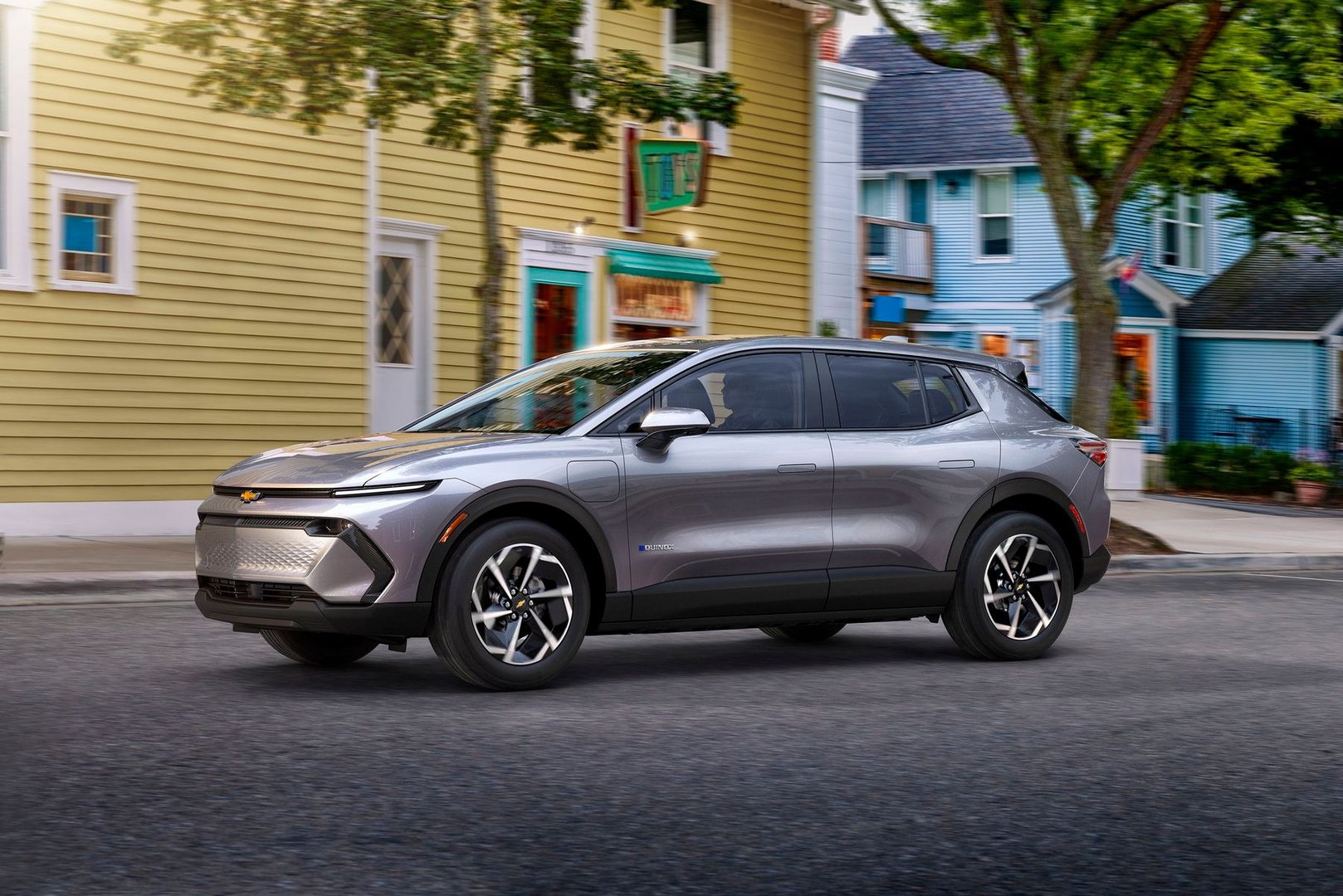 chevrolet_Equinox_EV_1_generation__SUV_5-doors__21.jpg