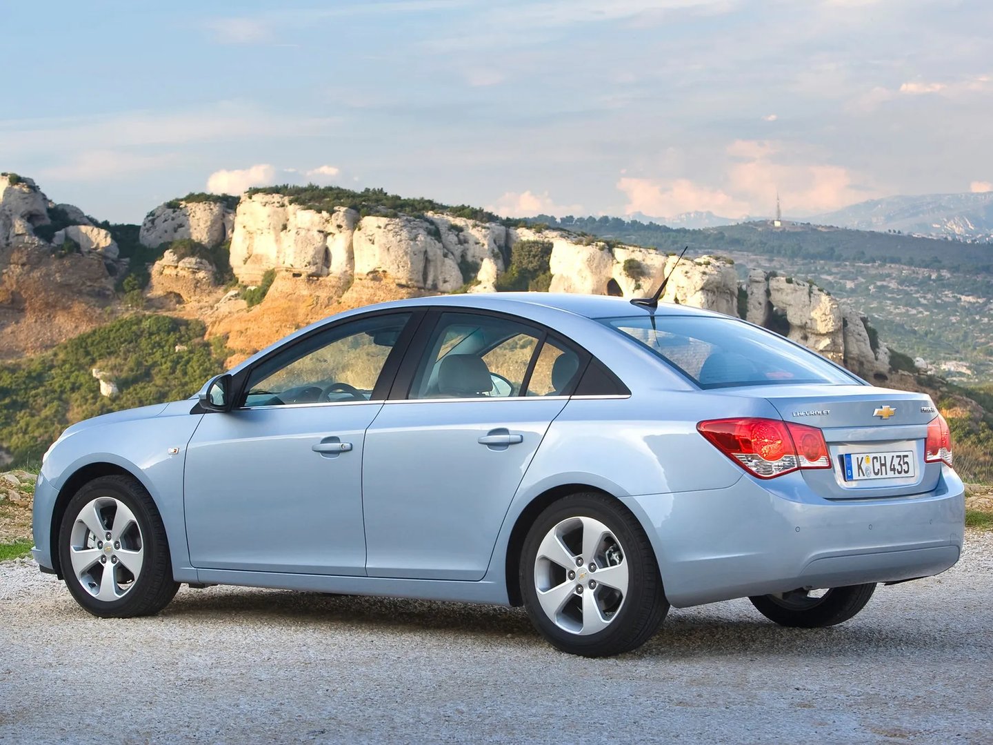 Chevrolet_Cruze_1_generation__Sedan__11.jpg