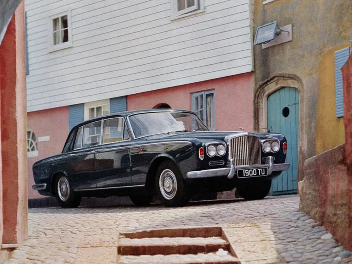 Bentley_T-Series_1_generation__Sedan__3.jpg