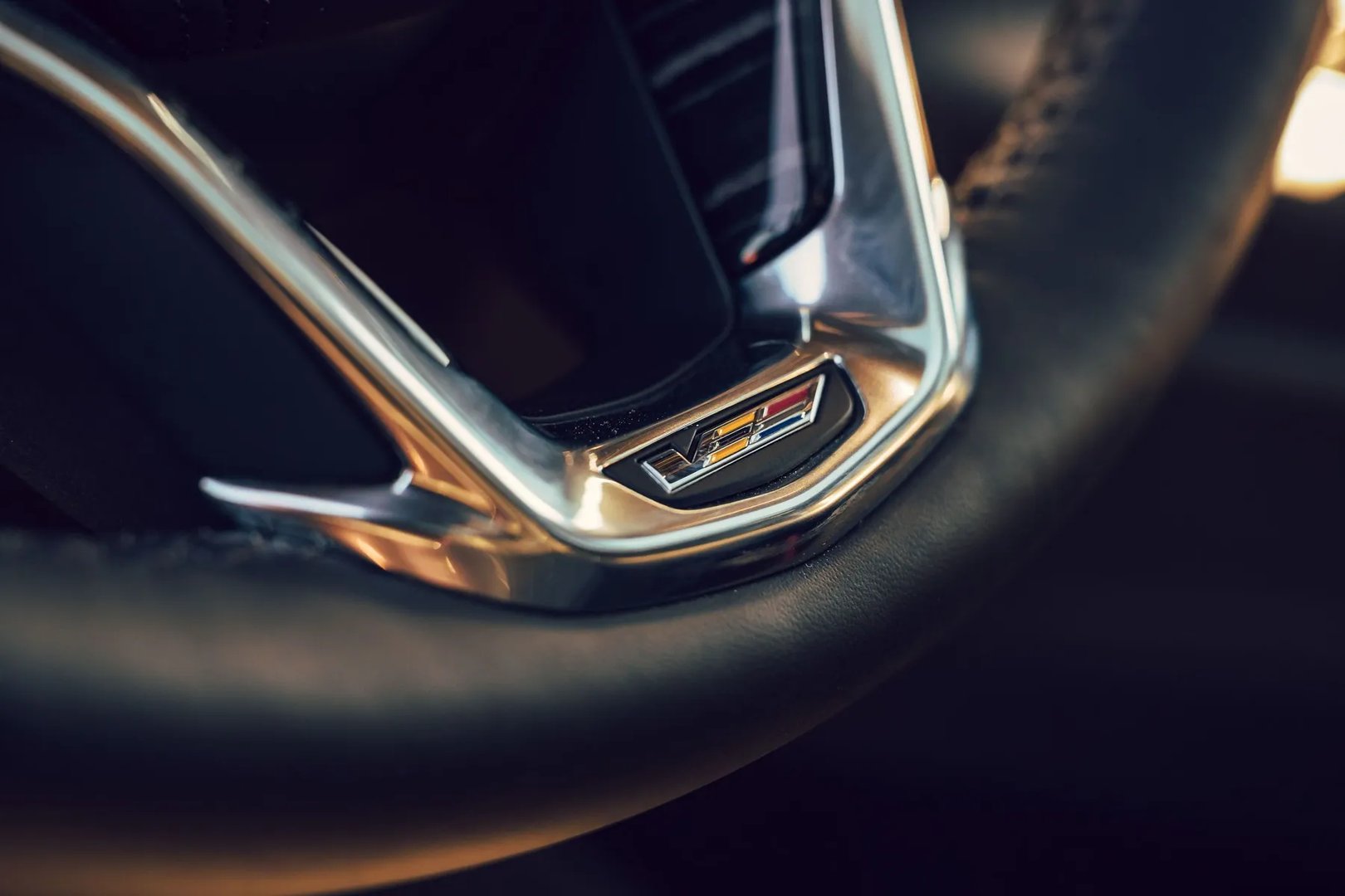 Cadillac_Escalade_5_generation__SUV_Long__7.jpg