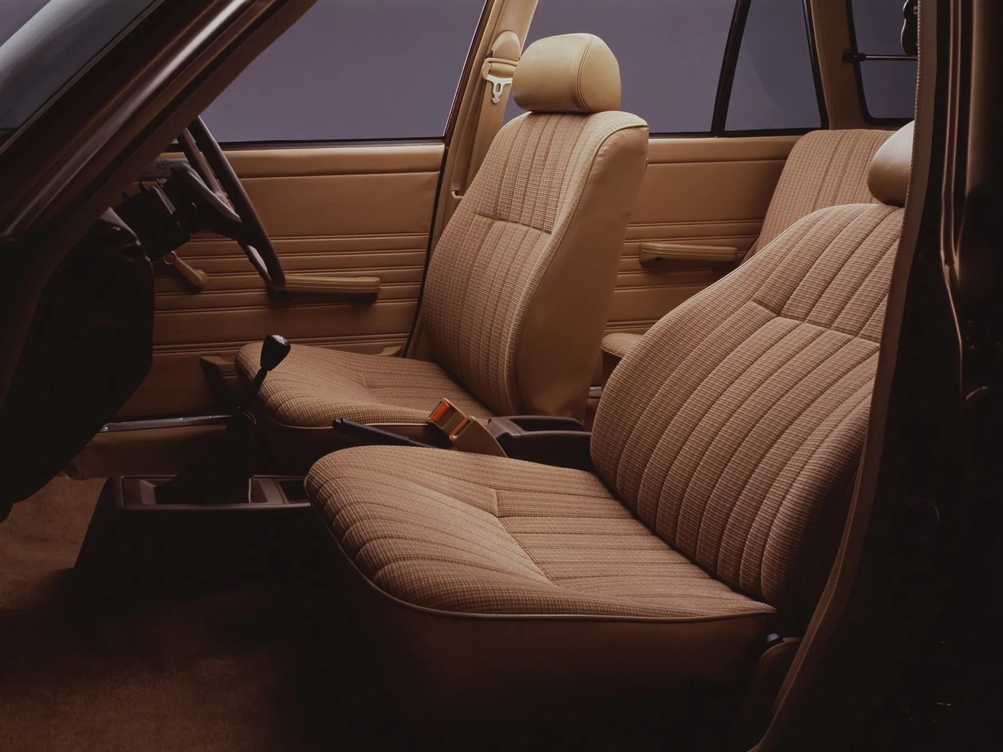 Nissan_Pulsar_1_generation__Estate_5-door__10.jpg