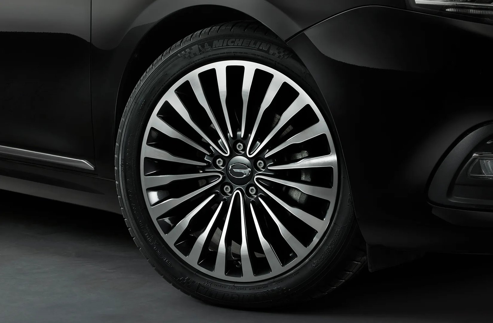 gac_Motor_GA8_1_generation__Sedan__12.jpg