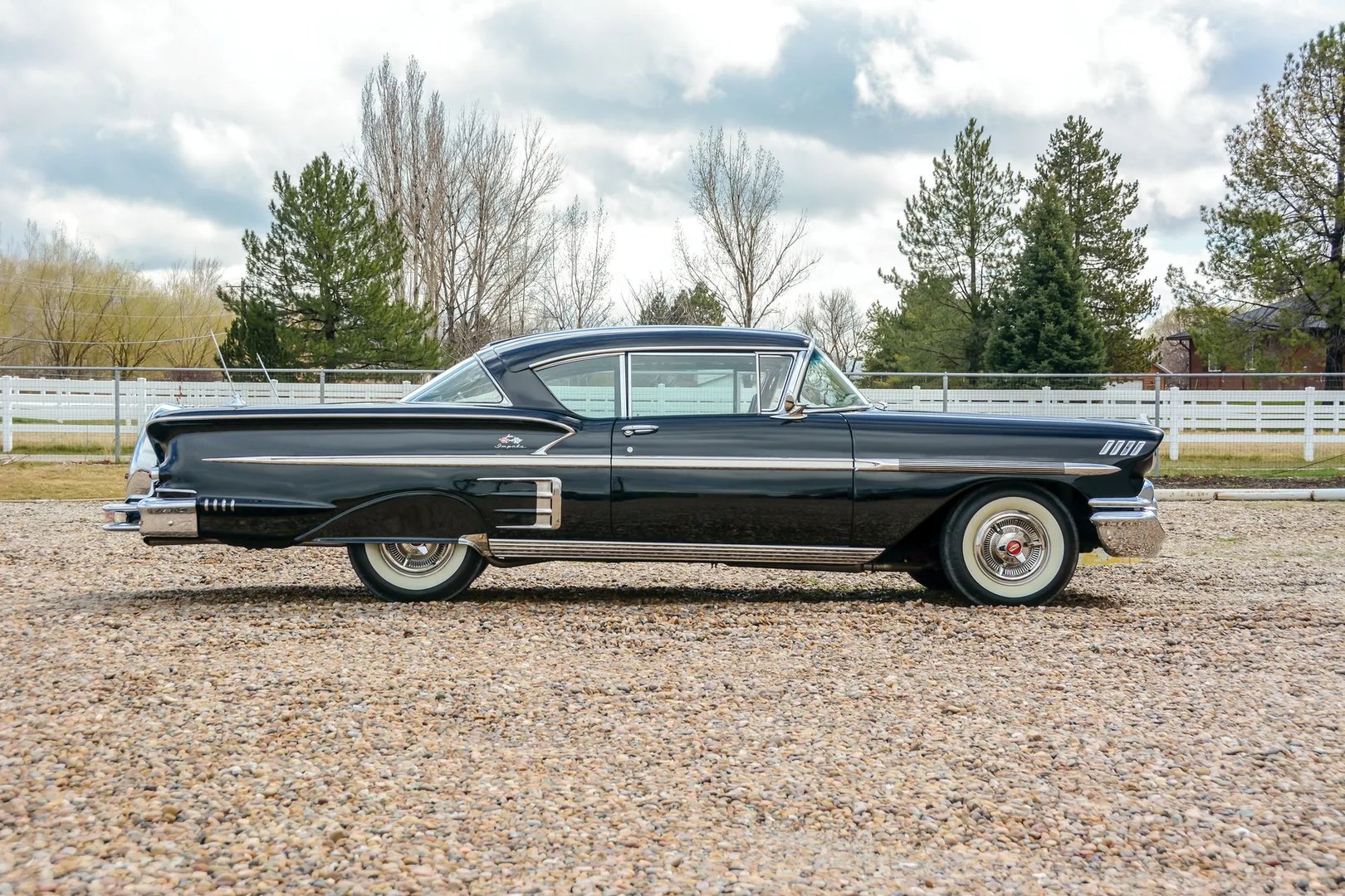 Chevrolet_Impala_2_generation__Coupe_Hardtop__9.jpg
