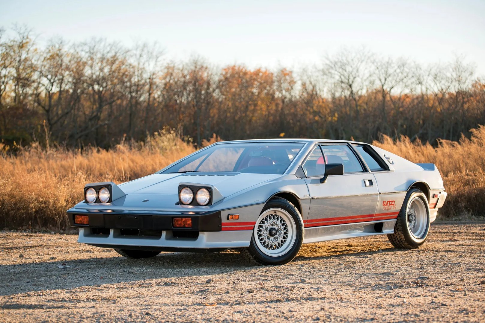 Lotus_Esprit_3_generation__Coupe__1.jpg