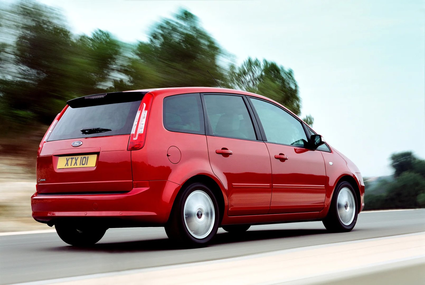Ford_C-MAX_1_generation_restyling__Compact_Van__10.jpg