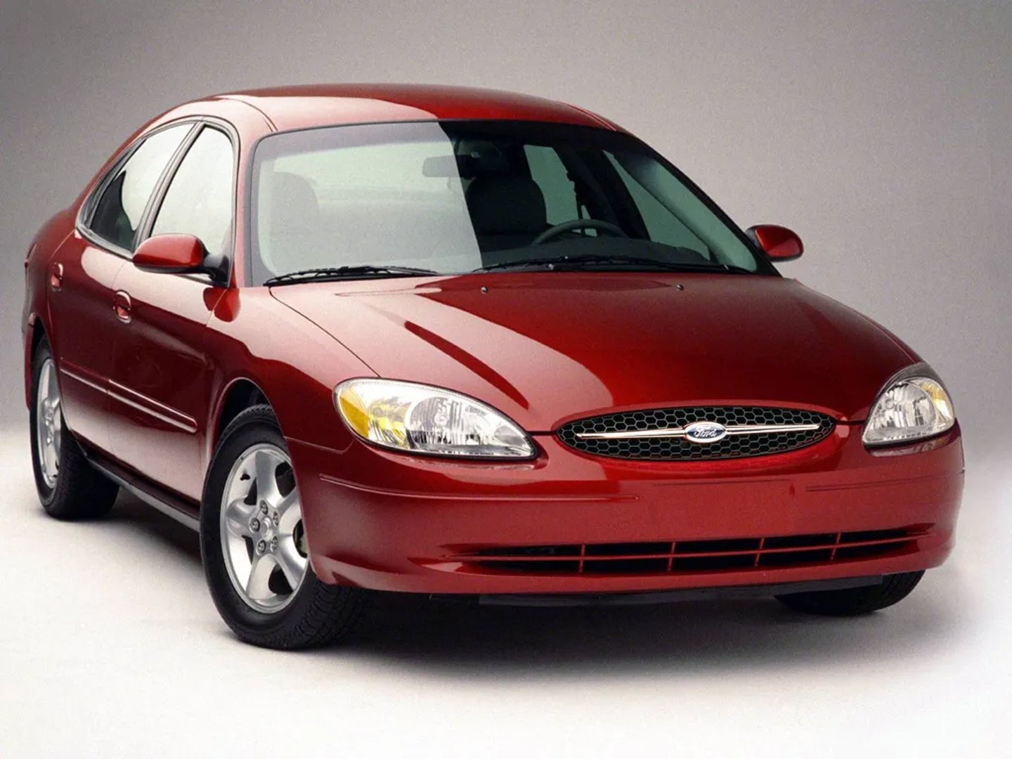 Ford Taurus 4 generation  Sedan
