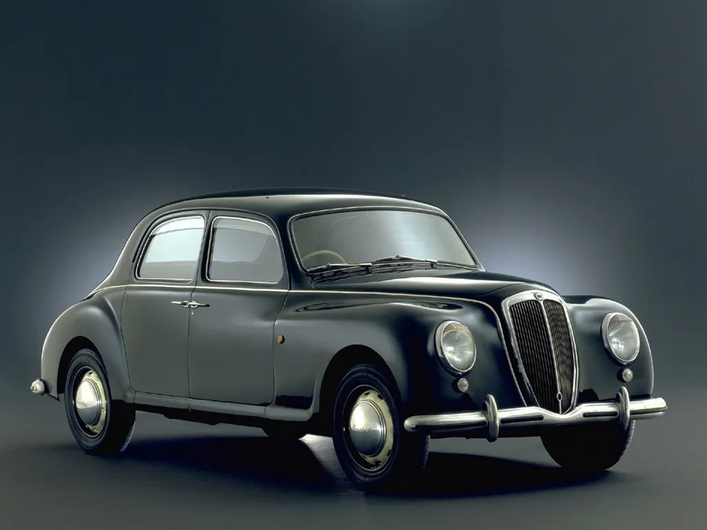 Lancia Aurelia 1 generation  Sedan