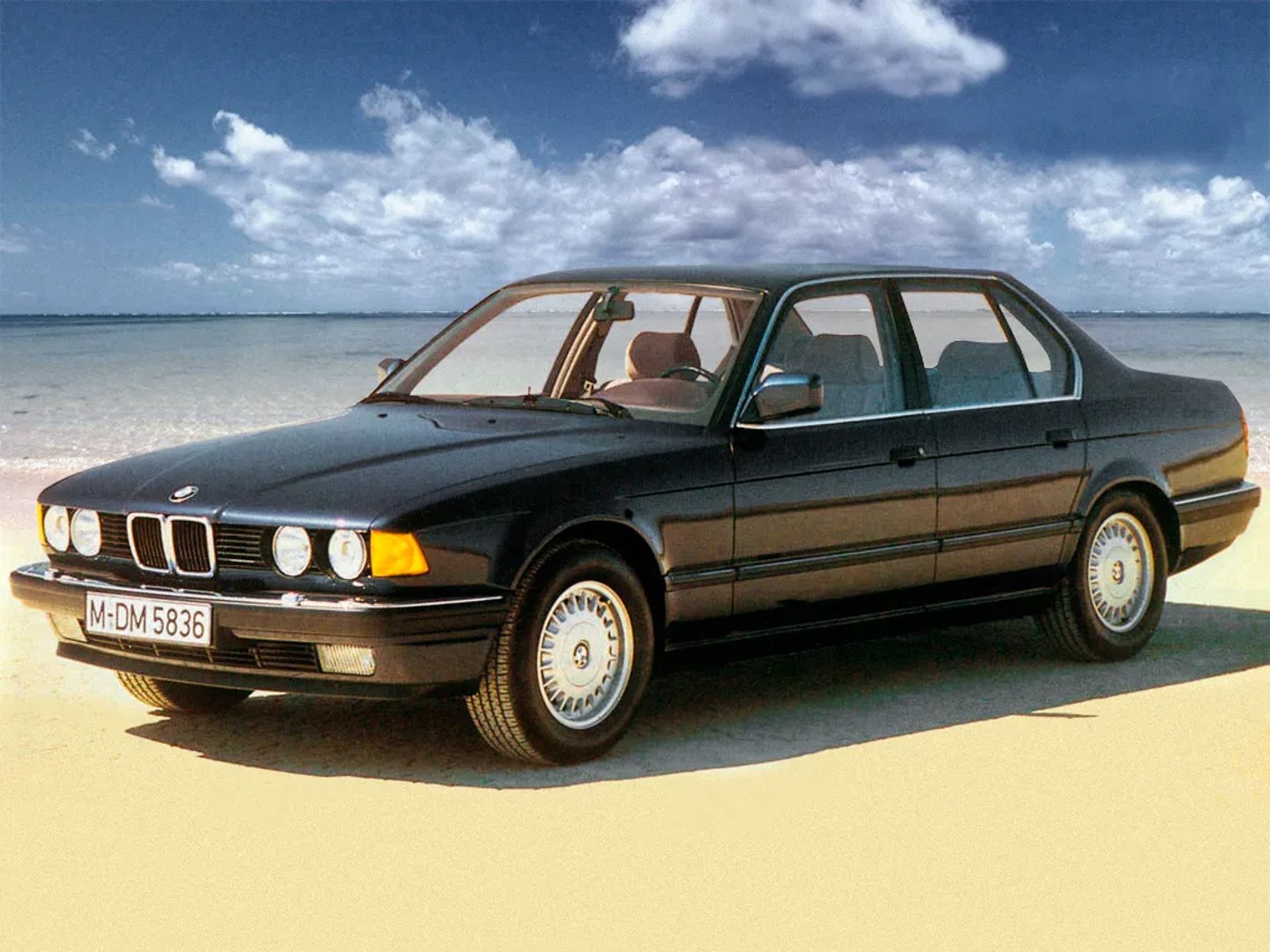 BMW_7_series_2_generation__Sedan__8.jpg