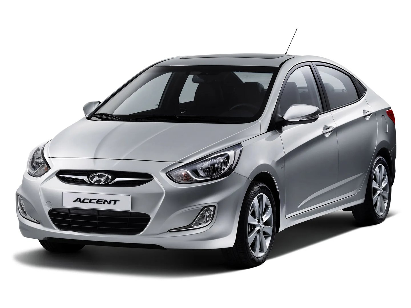 Hyundai_i25_1_generation__Sedan__2.jpg