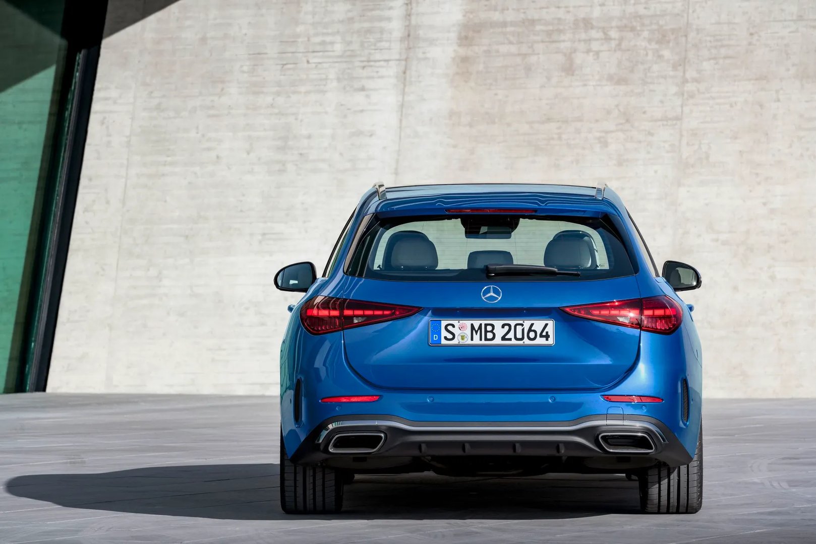 Mercedes_C-Class_5_generation__Estate__5.jpg