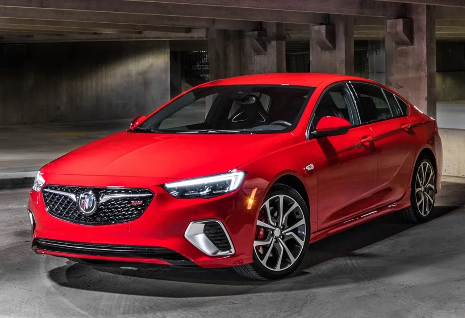 Buick_Regal_6_generation__Liftback__13.jpg