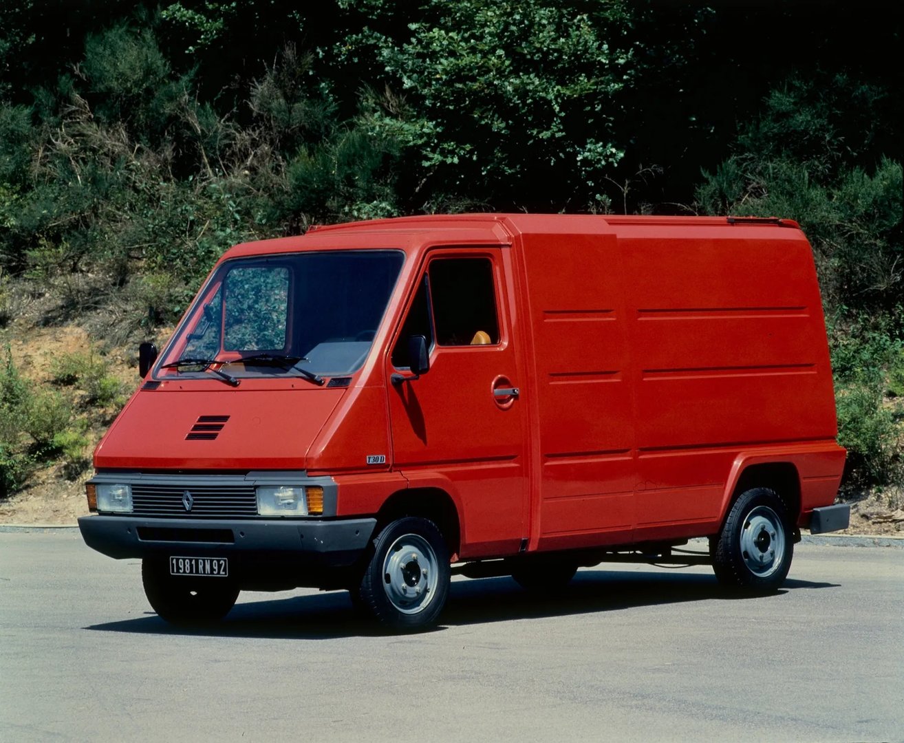 Renault_Master_1_generation__Van_Short__1.jpg