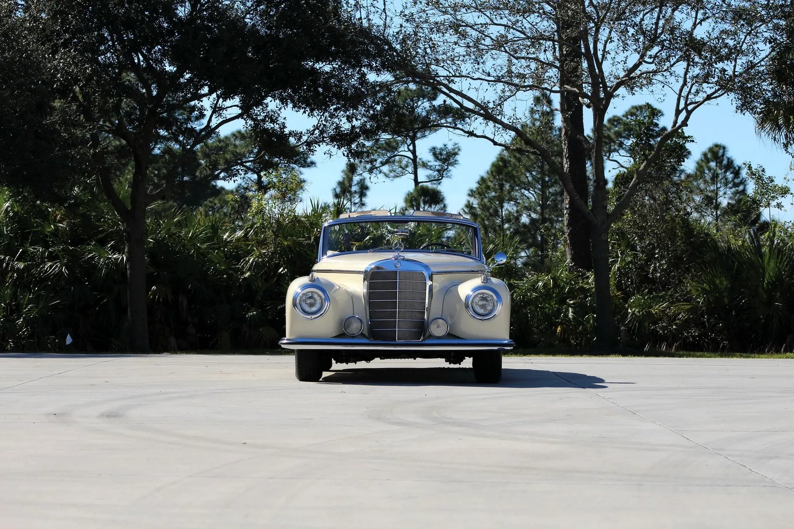 Mercedes_W188_1_generation__Roadster__12.jpg
