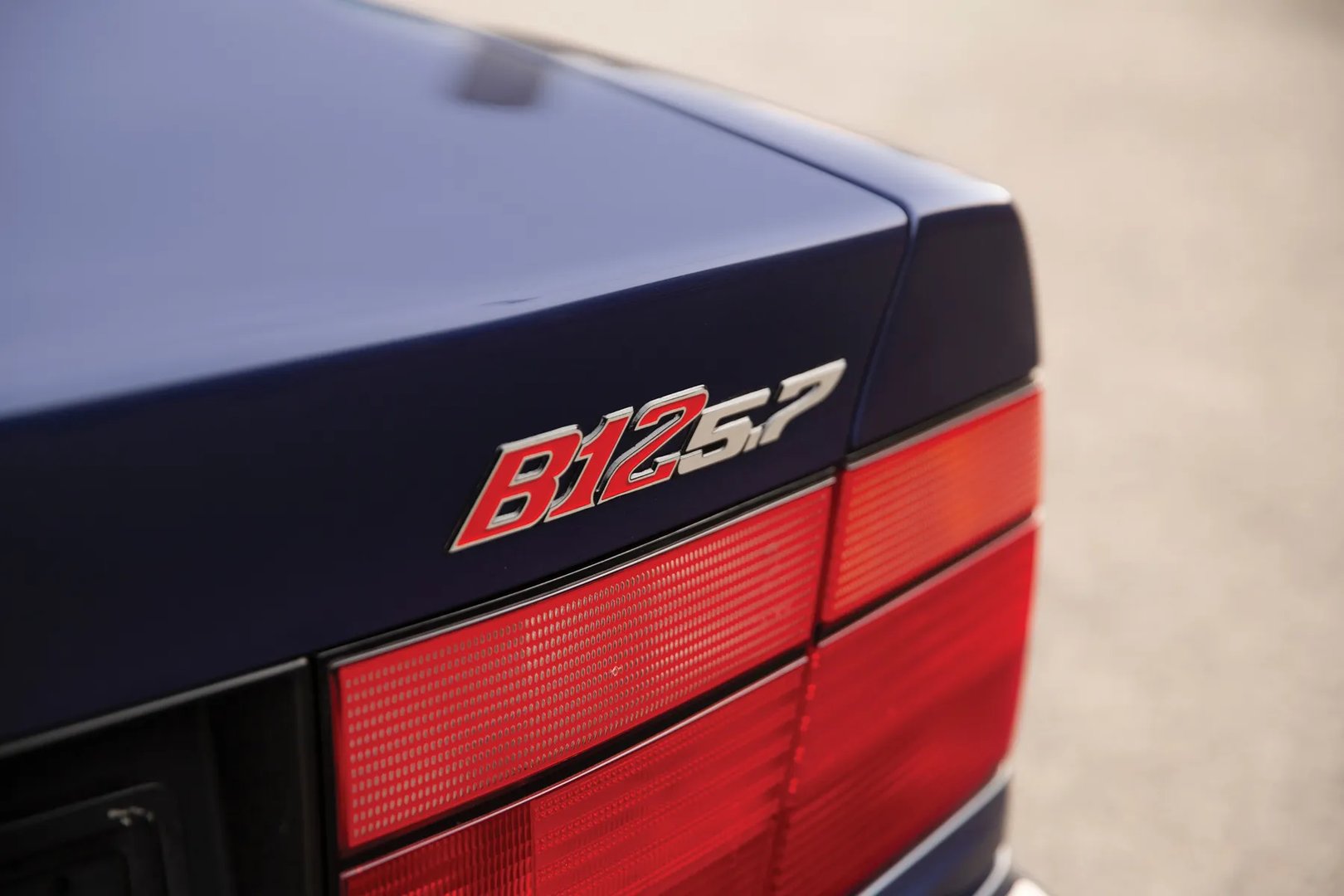 Alpina_B12_2_generation__Coupe__13.jpg