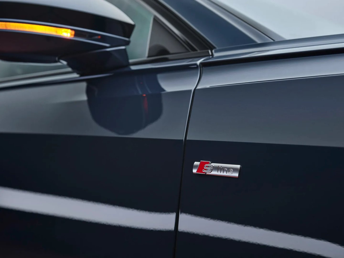 Audi_A8_4_generation_restyling_1__Sedan__9.jpg