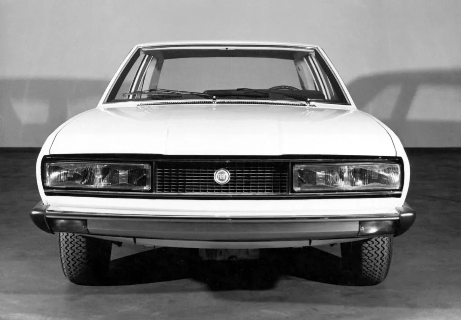 Fiat_130_1_generation__Coupe__2.jpg