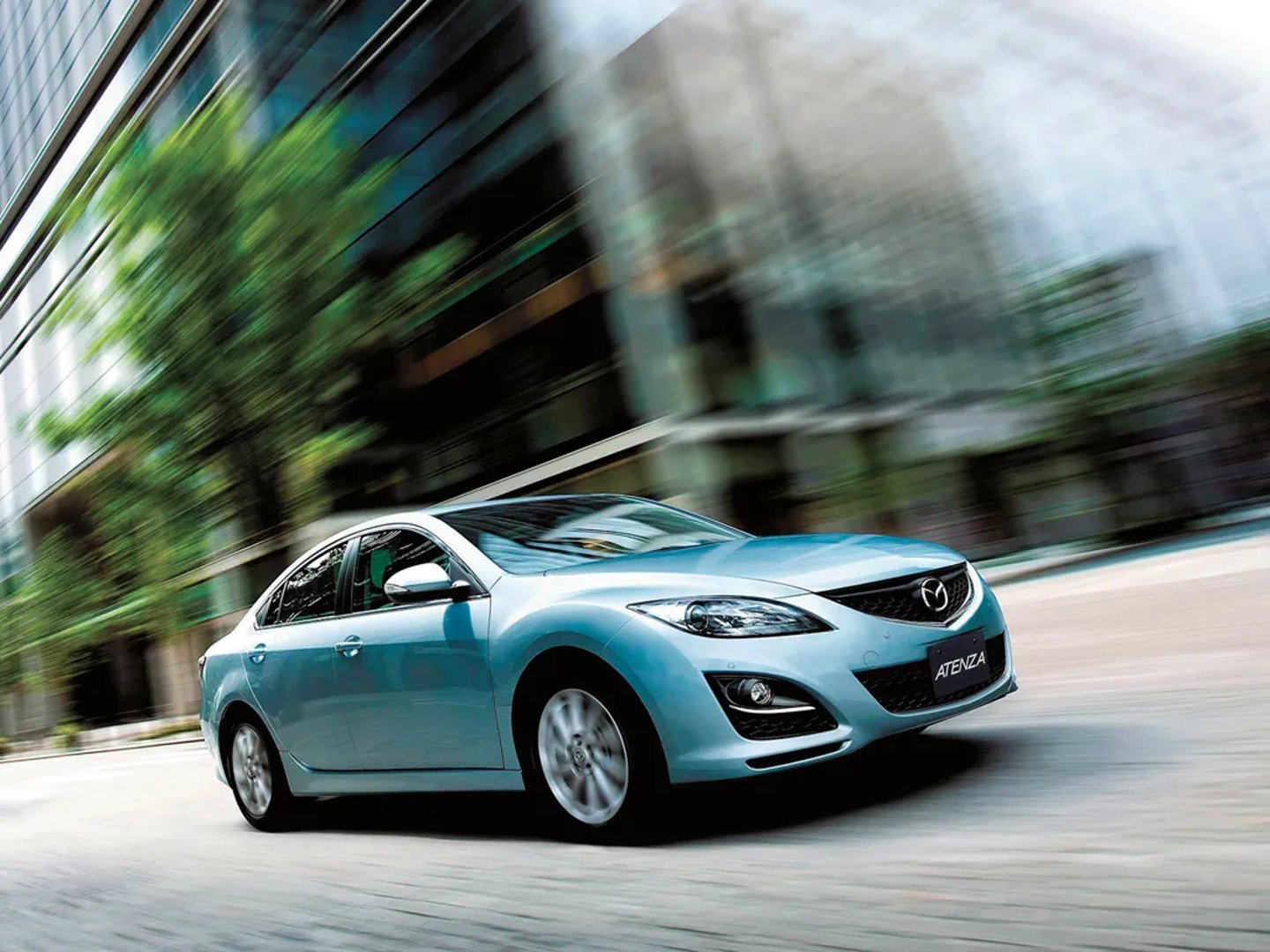 Mazda_Atenza_2_generation__Sedan__4.jpg