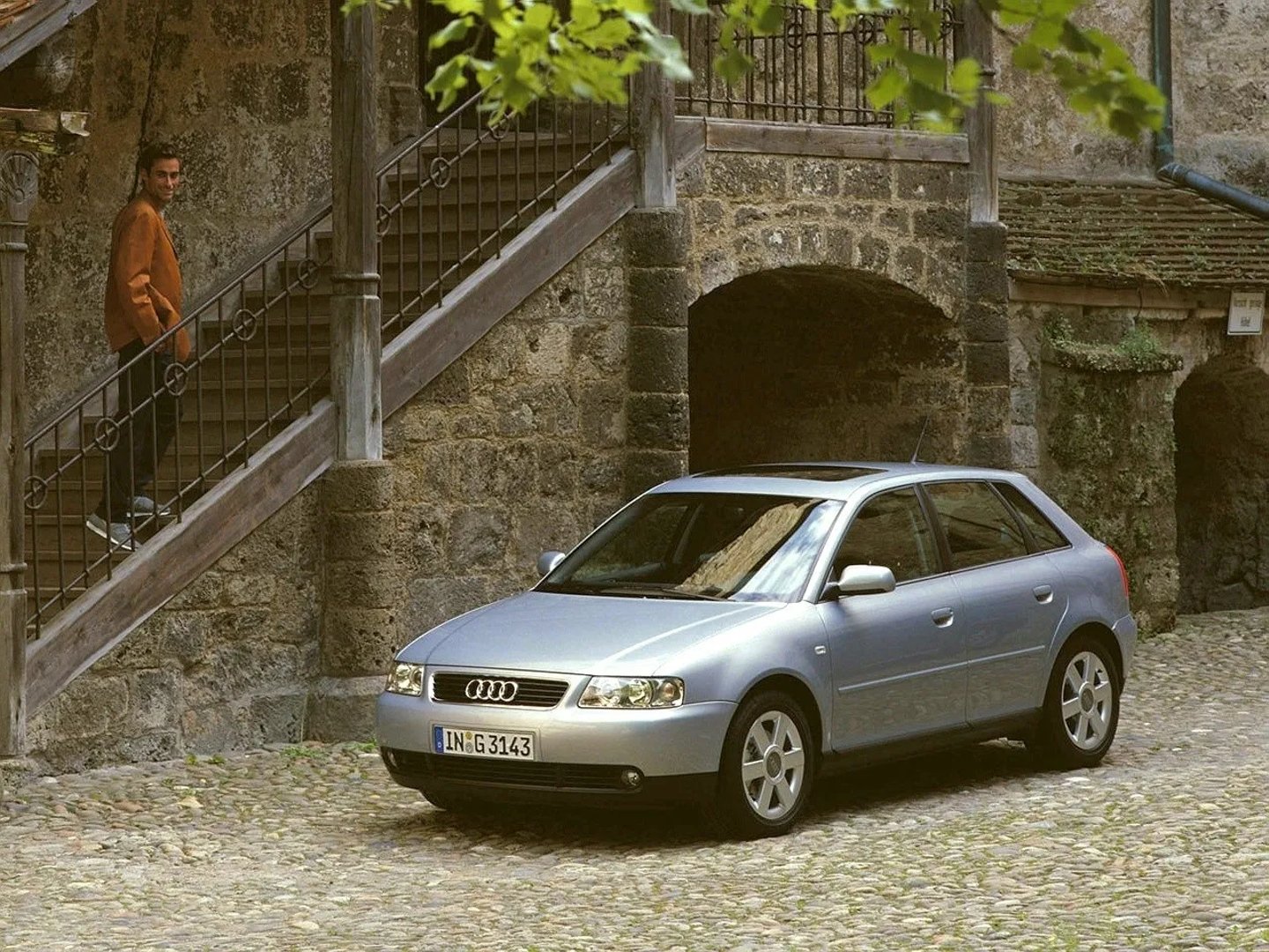 Audi_A3_1_generation__Hatchback_5-door__2.jpg