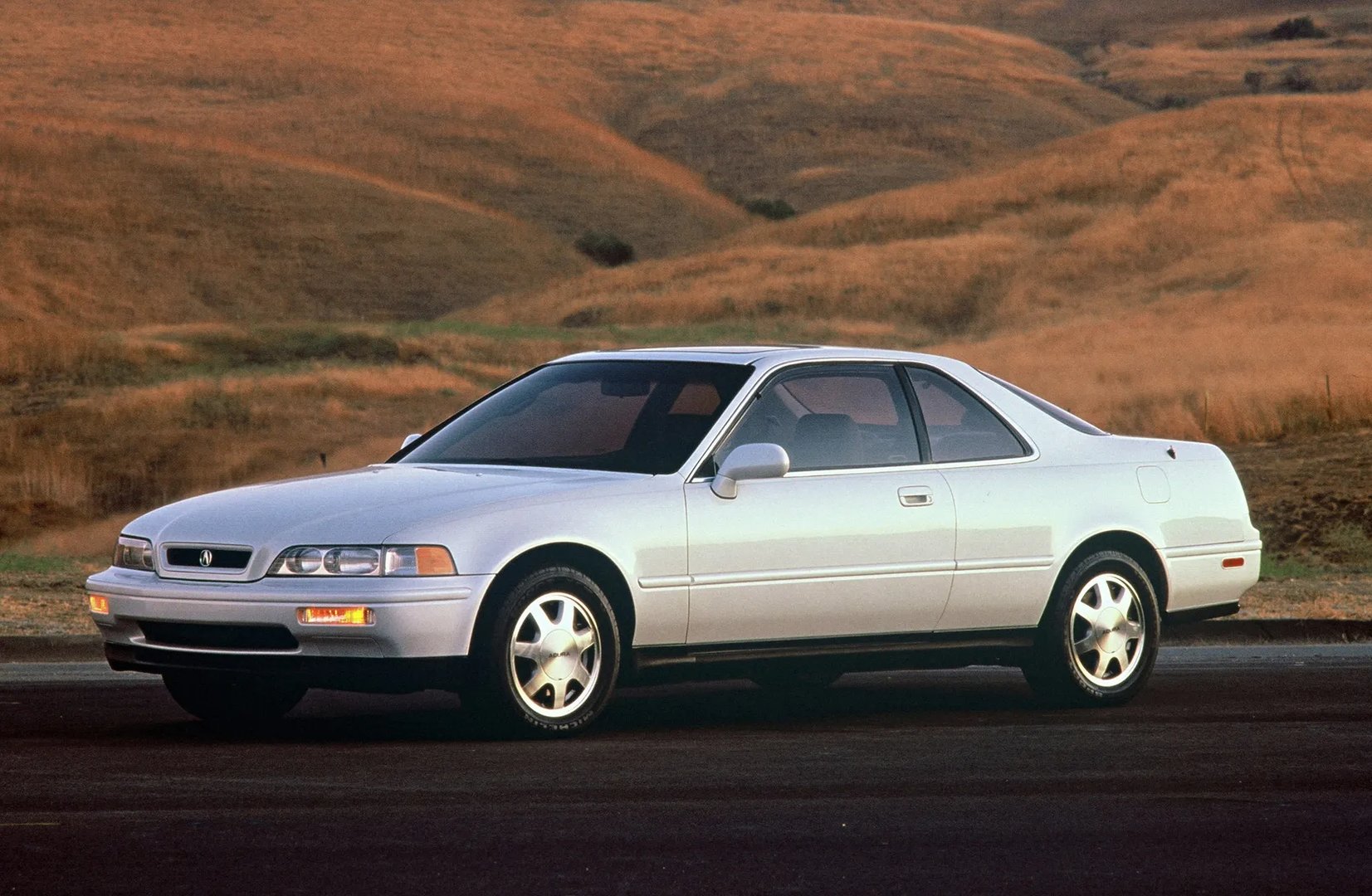 Acura_Legend_2_generation__Coupe__8.jpg