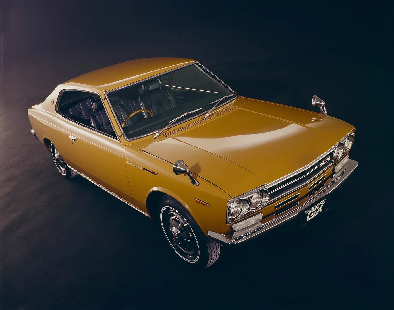 Nissan Laurel 1 generation  Coupe
