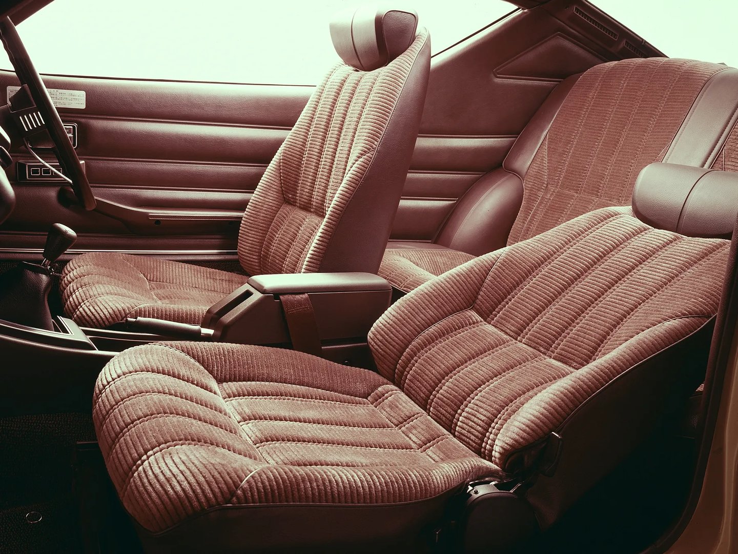 Nissan_Silvia_2_generation__Coupe__10.jpg