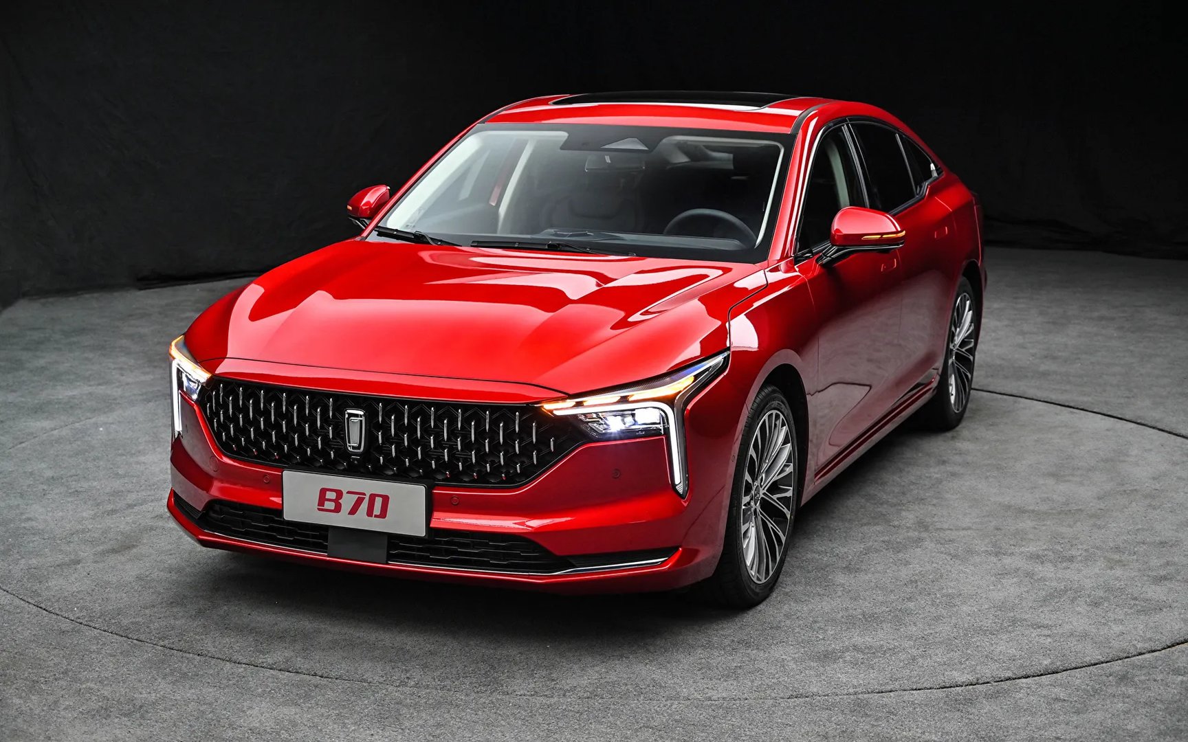 FAW_Besturn_B70_3_generation__Liftback__6.jpg