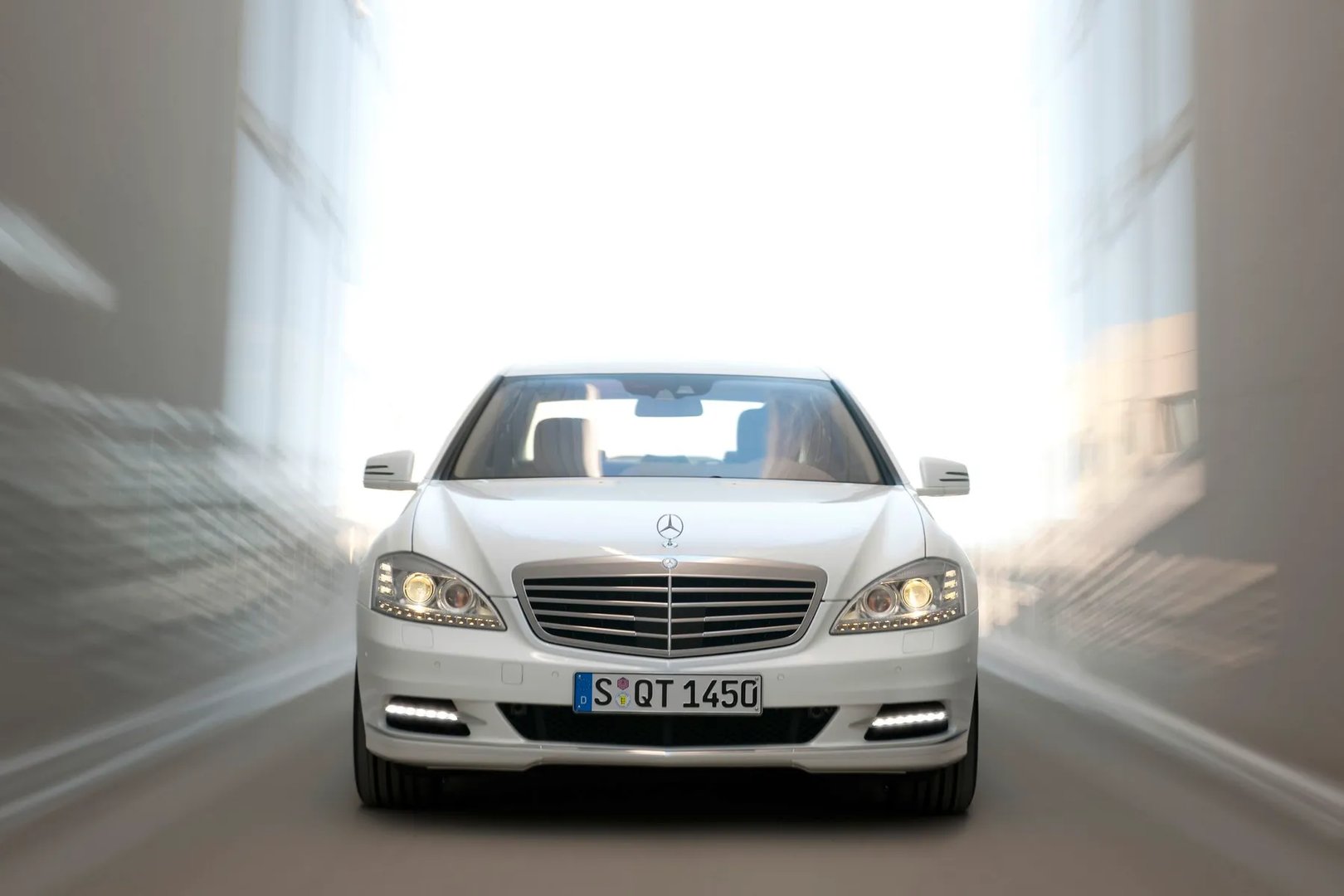 Mercedes_S-Class_5_generation_restyling__Sedan__11.jpg