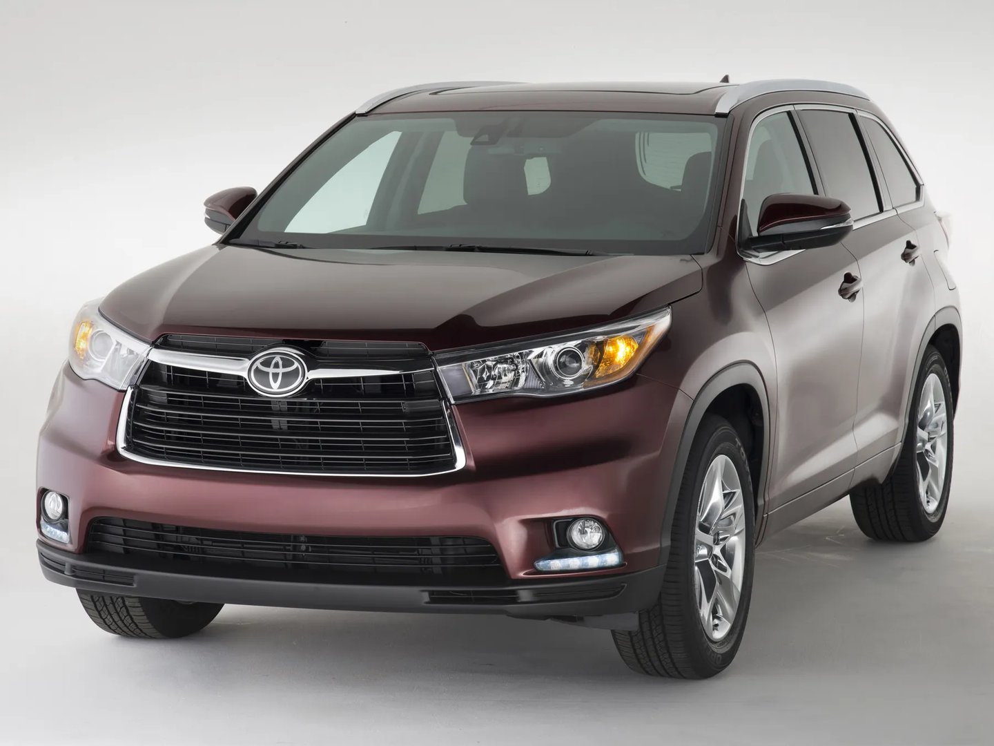 Toyota_Highlander_3_generation__SUV_5-doors__4.jpg