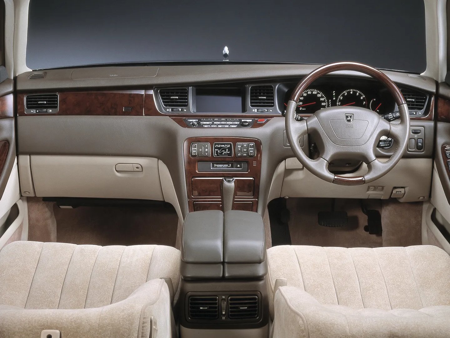 Mitsubishi_Proudia_1_generation__Sedan__4.jpg