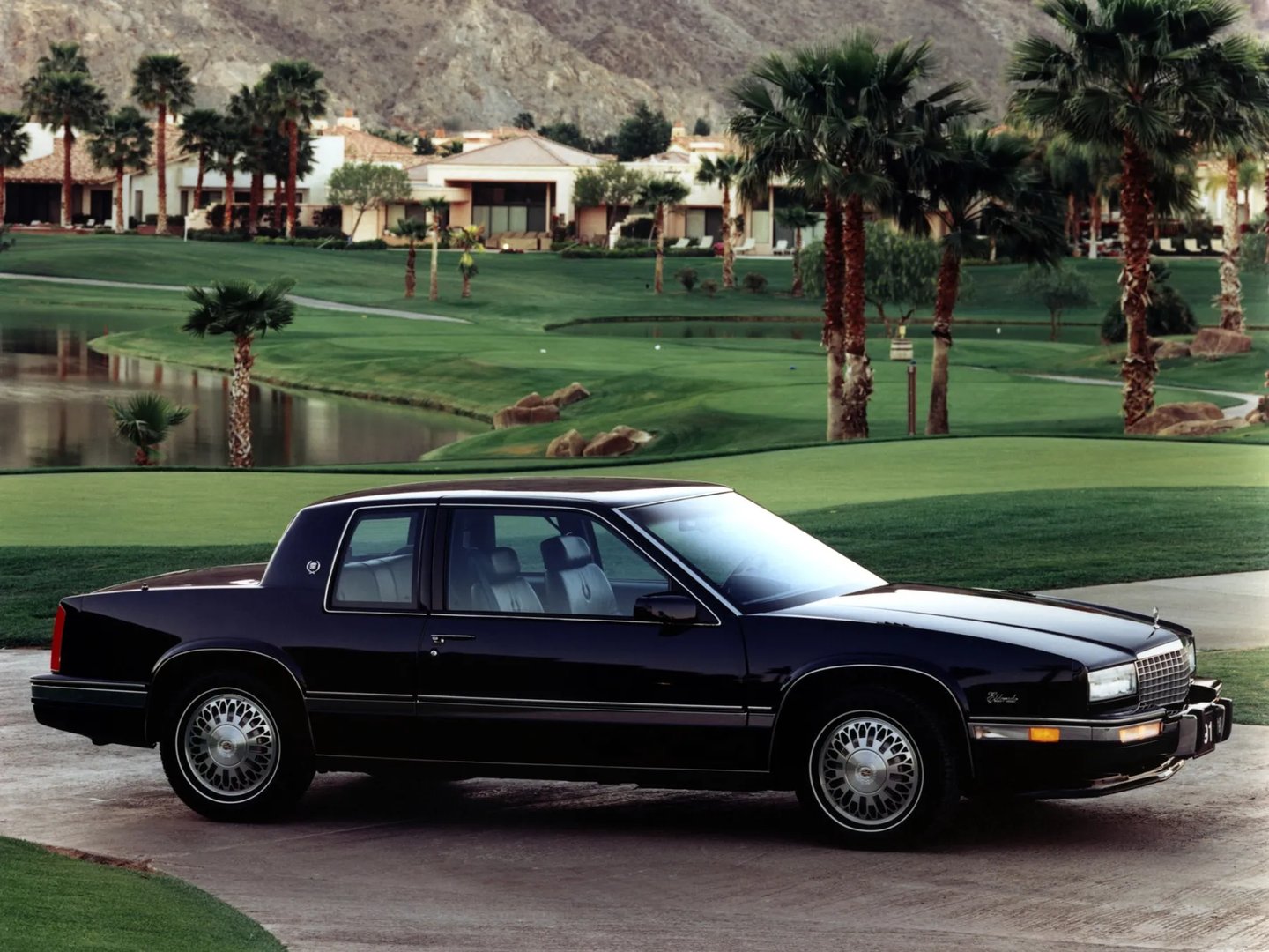 Cadillac_Eldorado_9_generation__Coupe__1.jpg