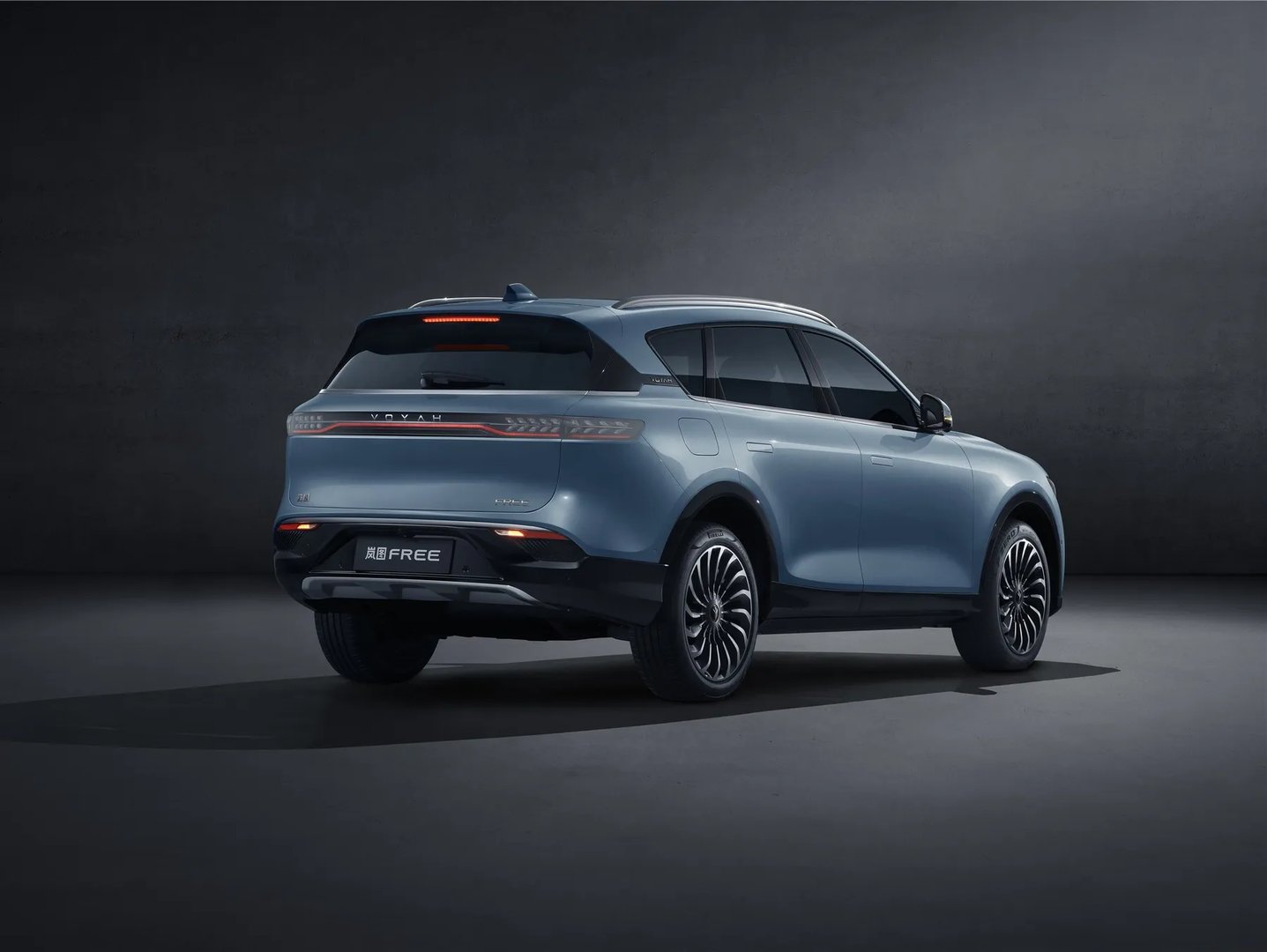 voyah_Free_1_generation__SUV_5-doors__1.jpg