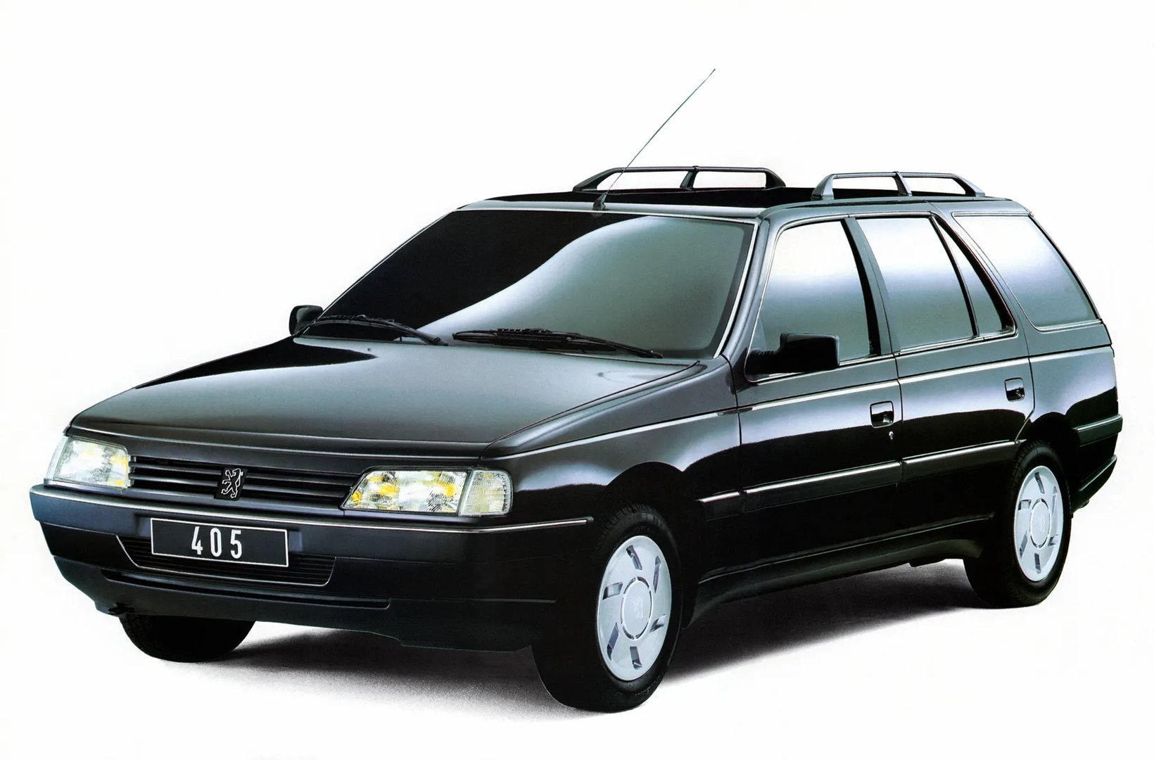 Peugeot_405_1_generation__Estate_5-door__6.jpg