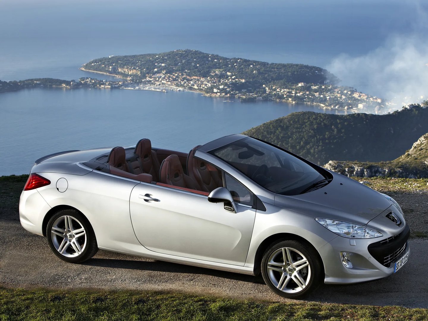 Peugeot_308_1_generation__Cabrio__6.jpg