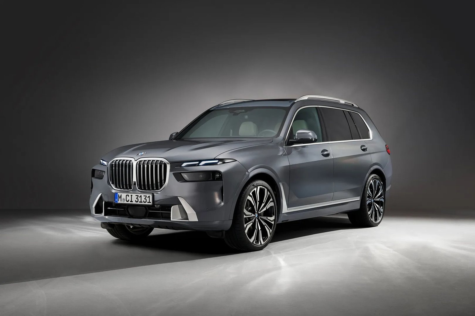 1 generation, restyling 1 