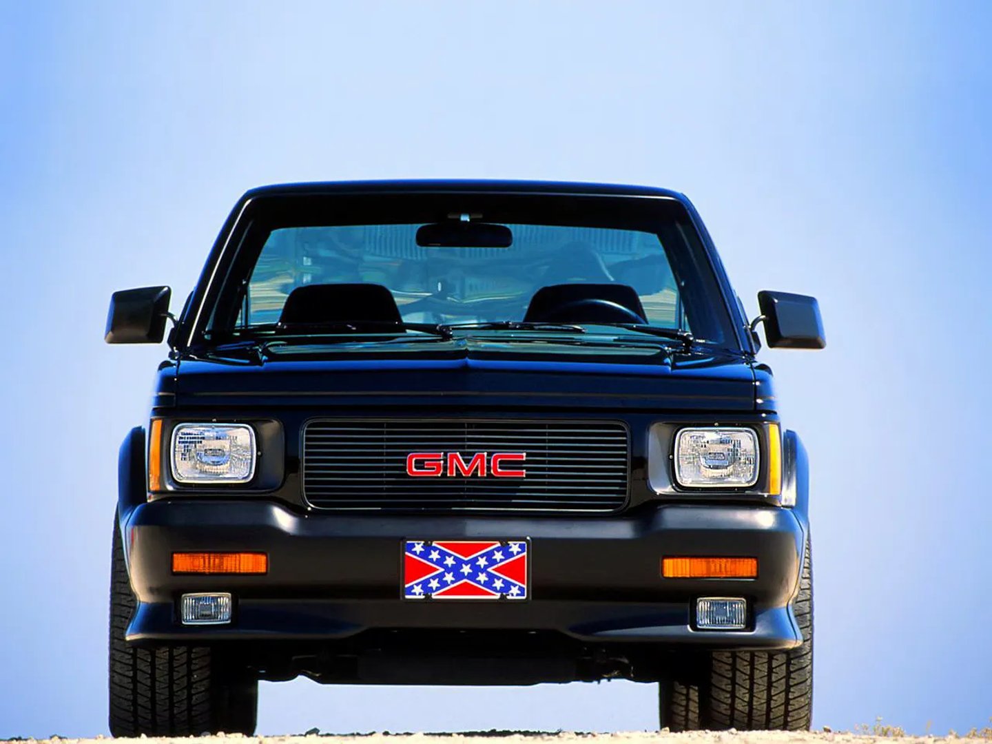 GMC_Syclone_1_generation__Pickup_single-cab__10.jpg