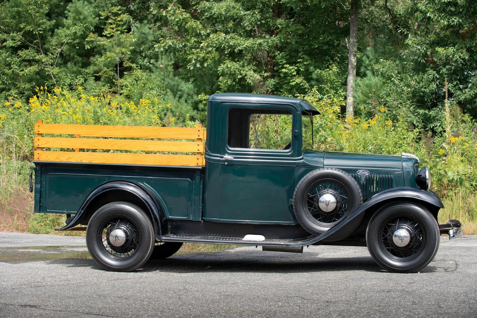 Ford_V8_1_generation__Pickup_single-cab__4.jpg