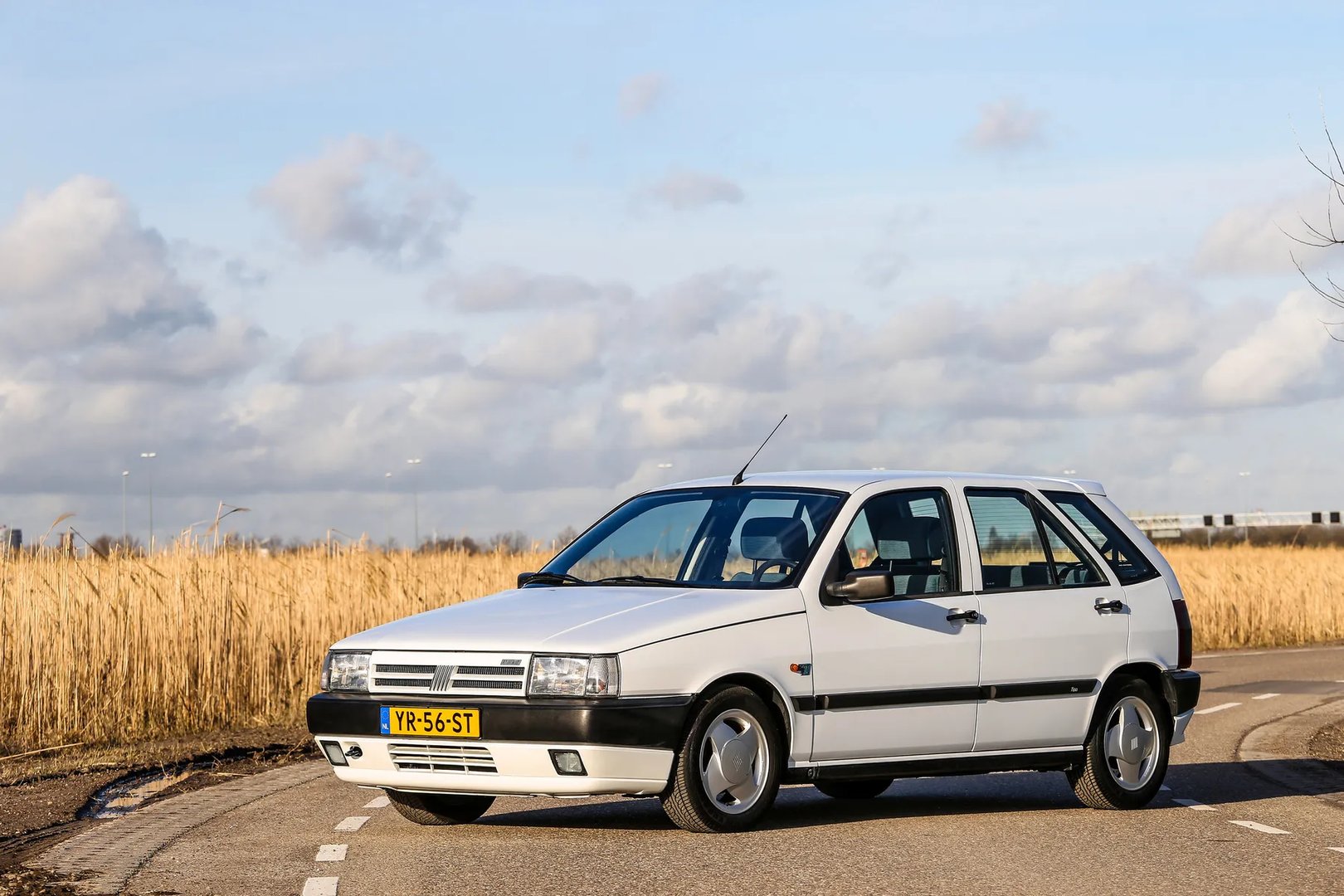 Fiat_Tipo_1_generation__Mini_5-doors__7.jpg