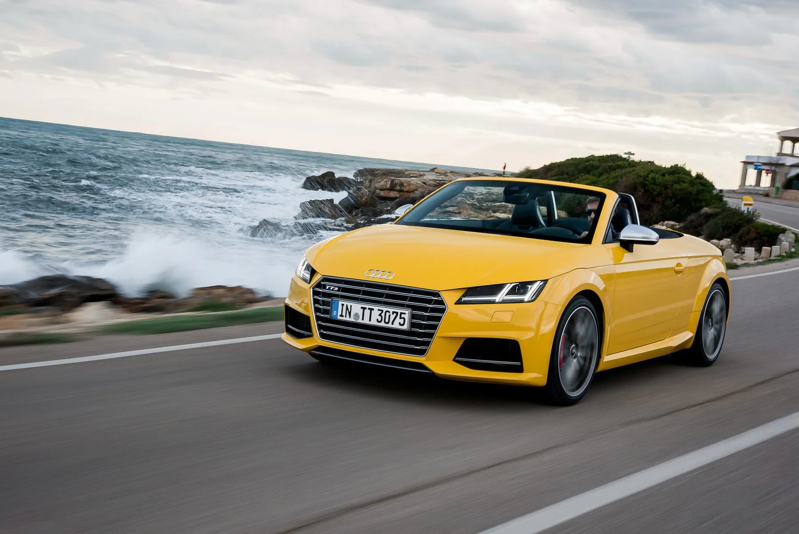 Audi_TTS_3_generation__Roadster__1.jpg