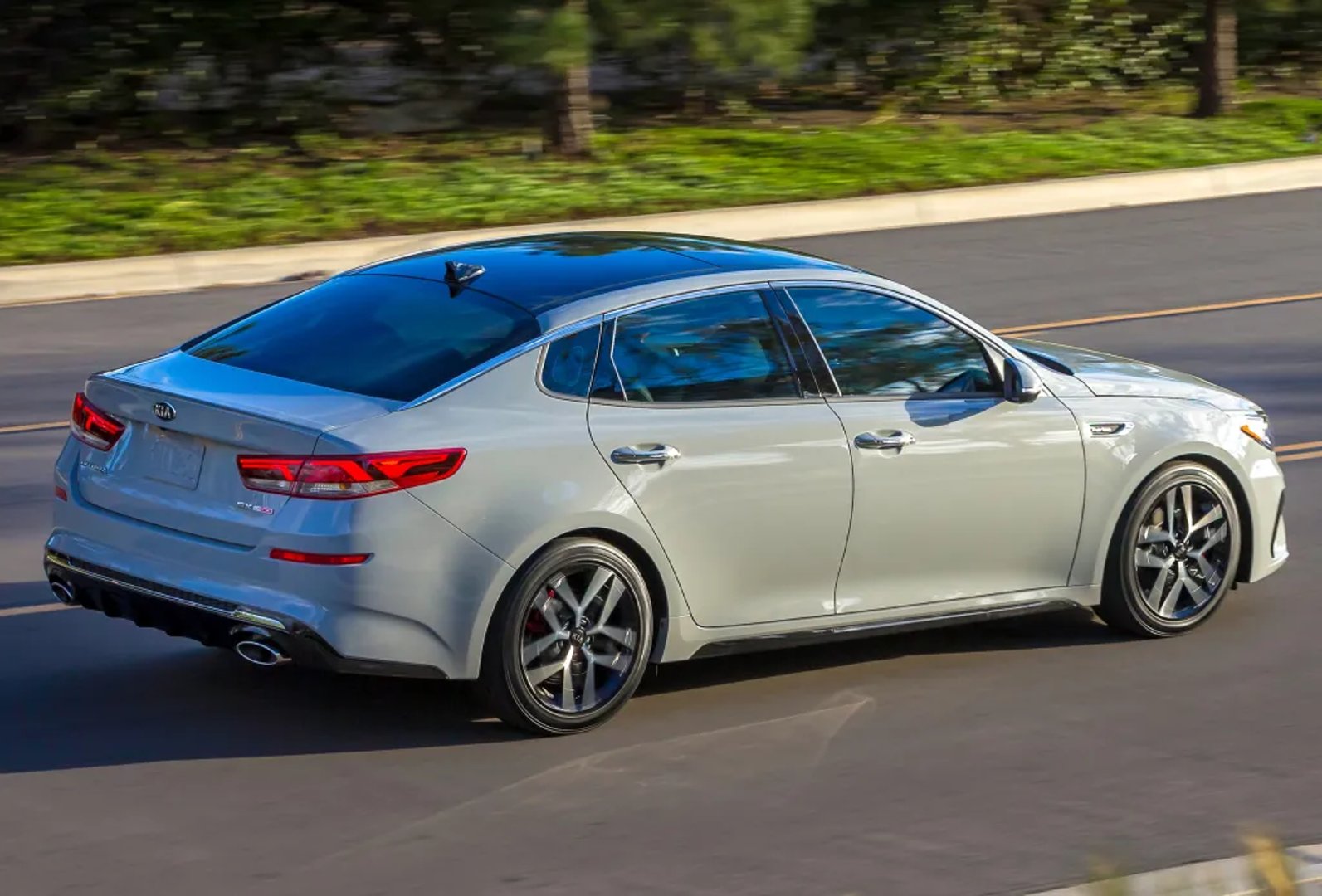 Kia_Optima_4_generation_restyling__Sedan__8.jpg