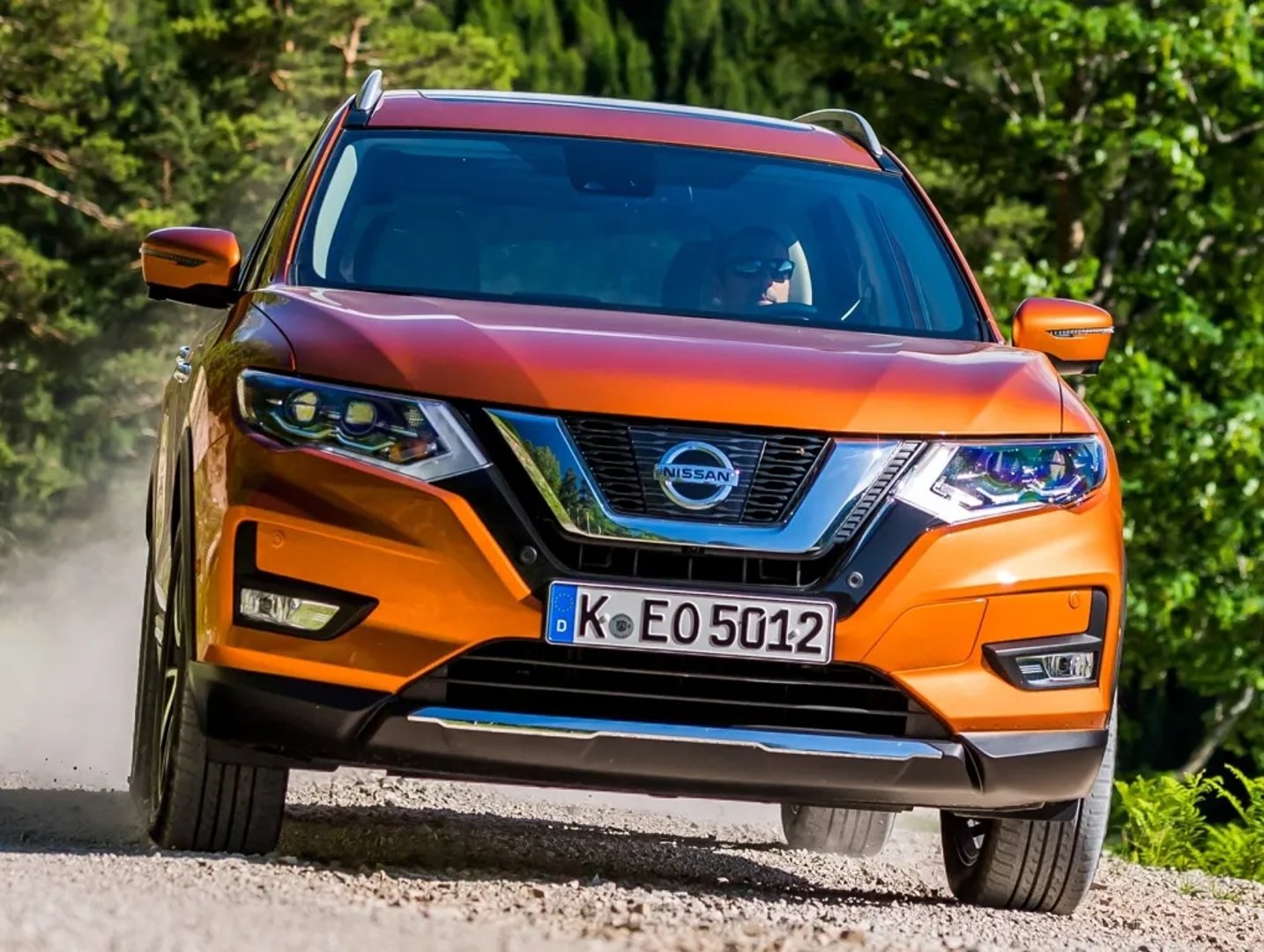 Nissan_X-Trail_3_generation_restyling__SUV_5-doors__4.jpg