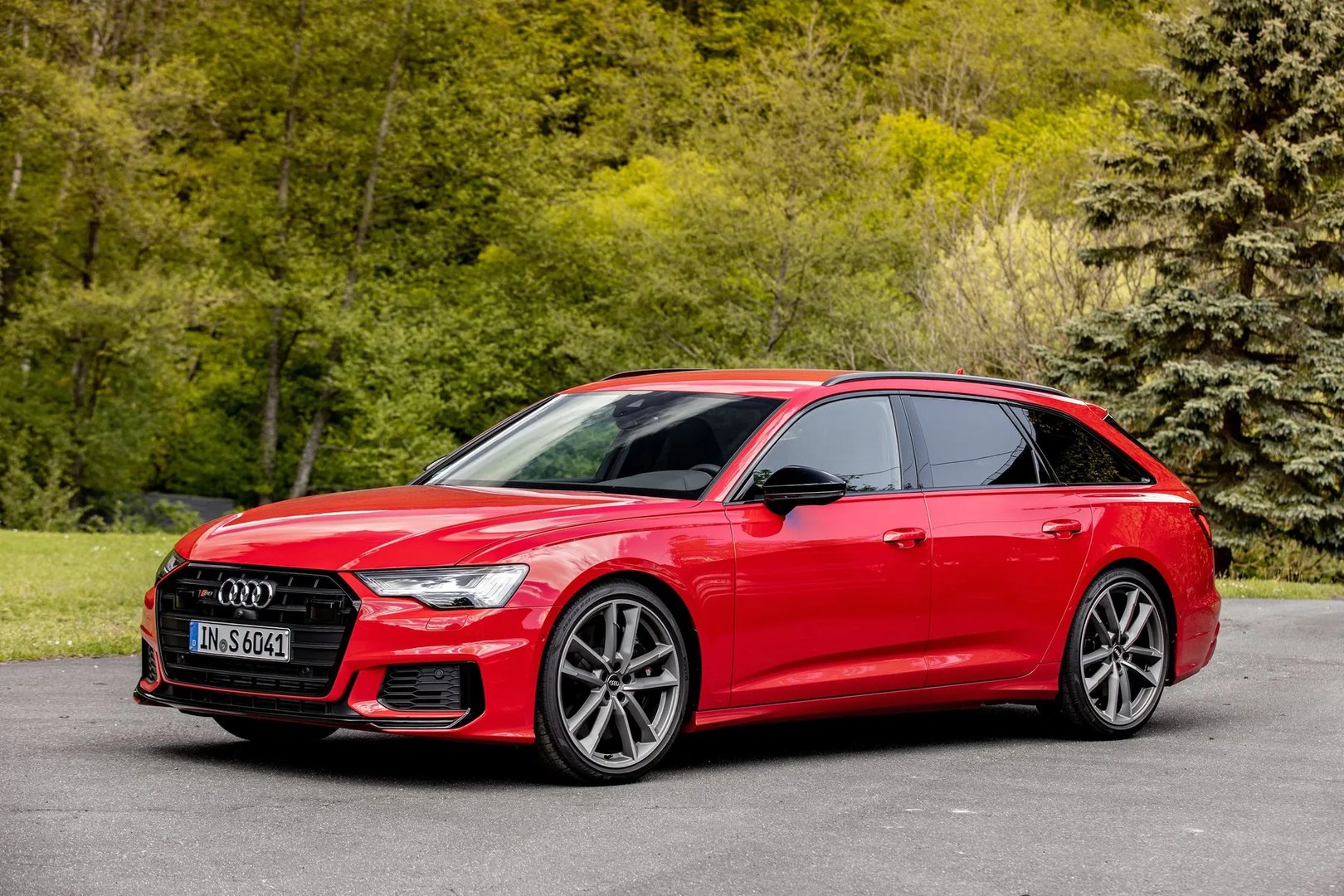 Audi_S6_5_generation__Estate_5-door__13.jpg