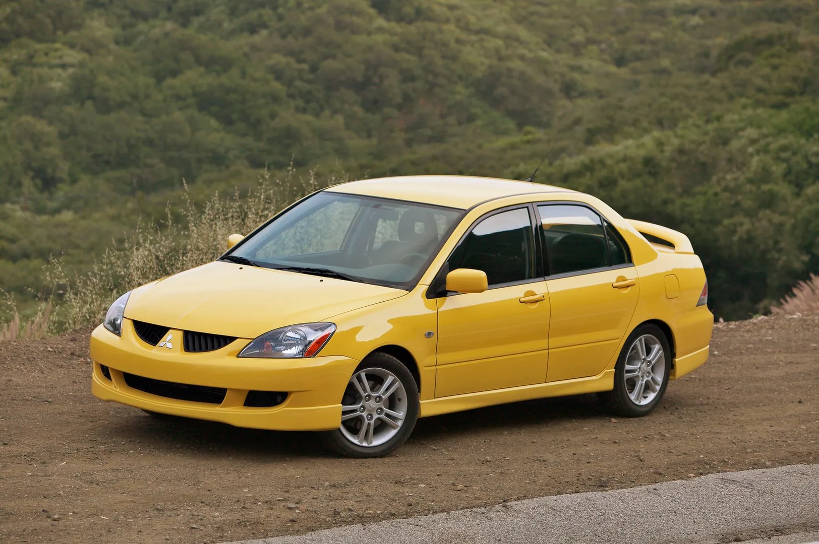 Mitsubishi_Lancer_Ralliart_9_generation__Sedan__4.jpg