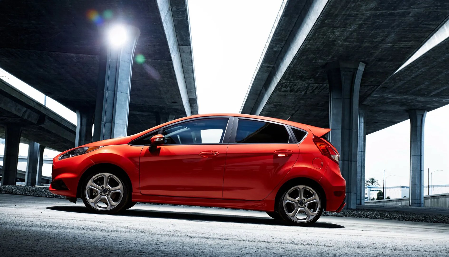 Ford_Fiesta_ST_6_generation__Mini_5-doors__5.jpg