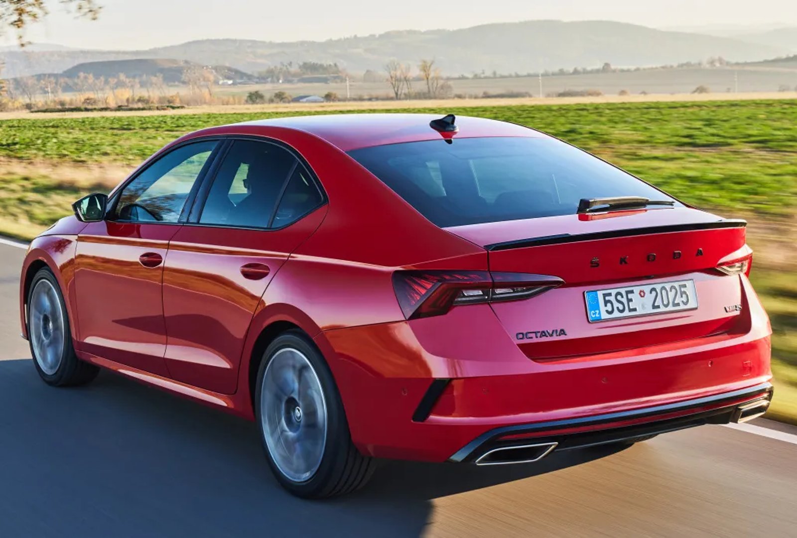 Skoda_Octavia_RS_4_generation__Liftback__1.jpg