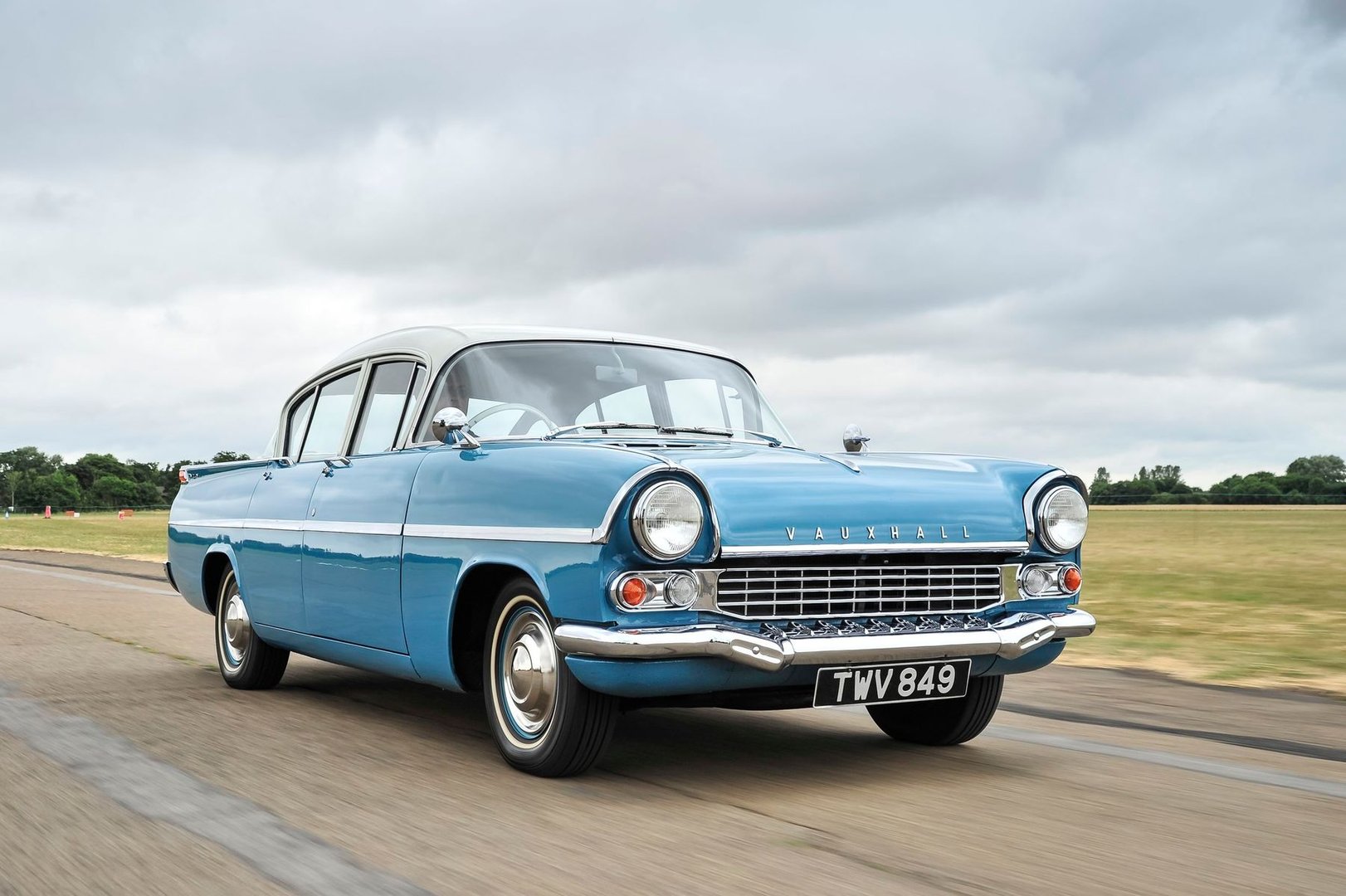 vauxhall_Velox_3_generation__Sedan__4.jpg