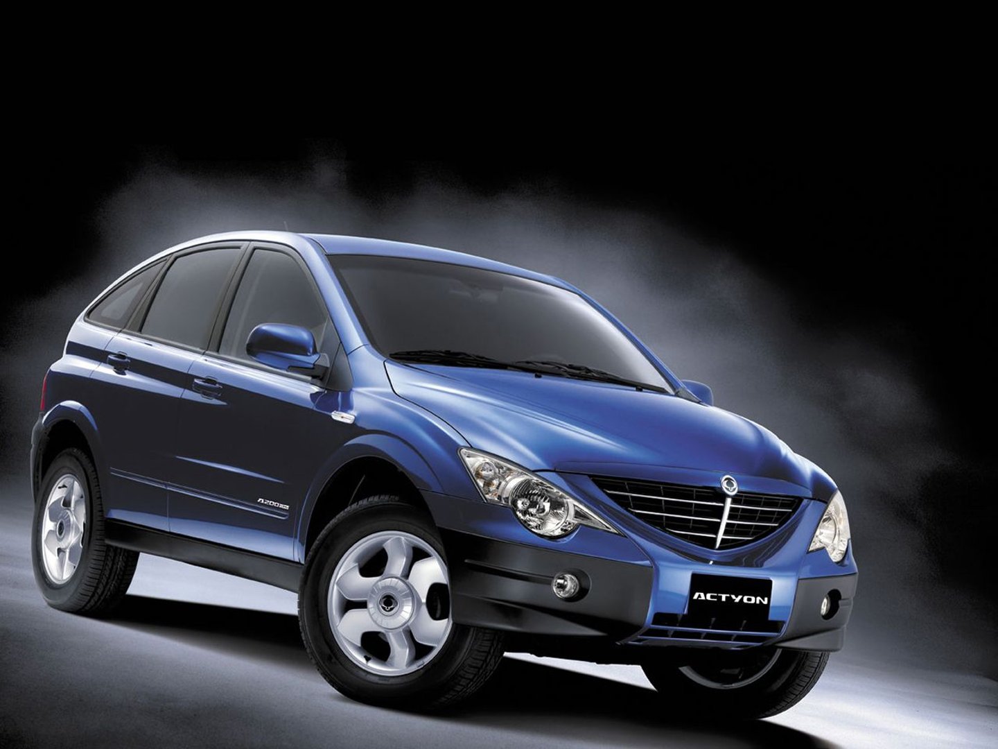 ssangyong_Actyon_1_generation__SUV_5-doors__12.jpg