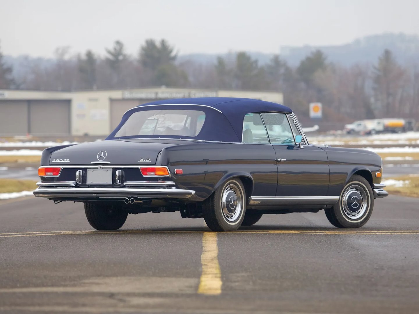 Mercedes_W111_1_generation__Cabrio__1.jpg